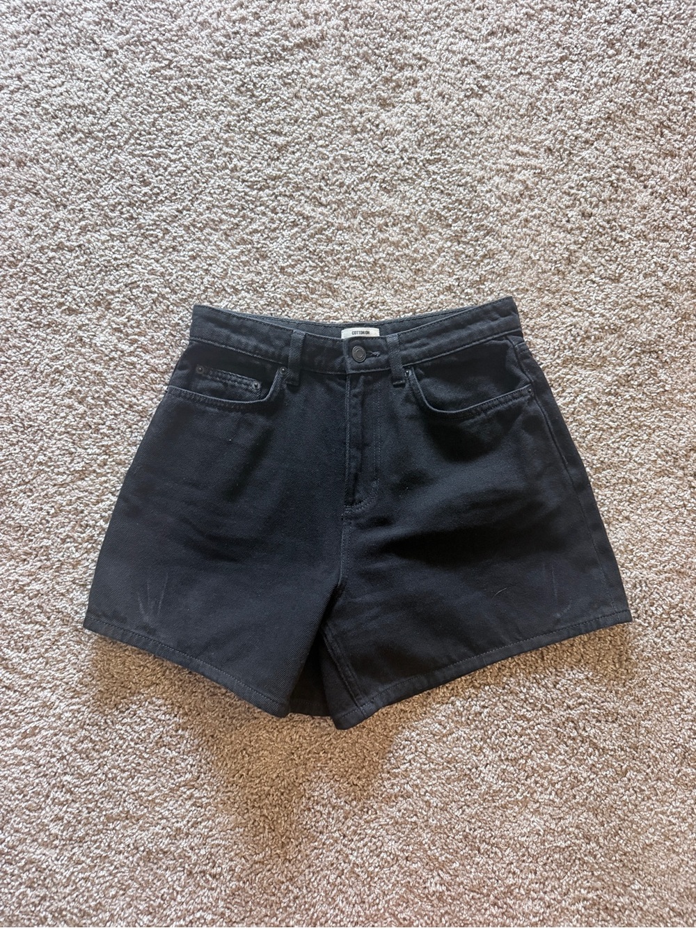 Cotton On Black High Rise 90s Denim Shorts Size 28 Mom Jean Retro Minimalist